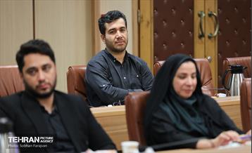 جلسه هم اندیشی رئیس مرکز ارتباطات با مدیران روابط عمومی شهرداری تهران 10