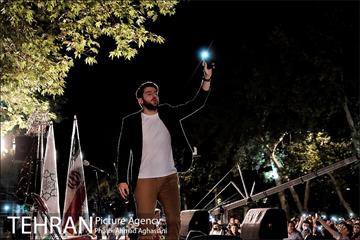 جشن بزرگ عیدفطر در میدان مشق 17