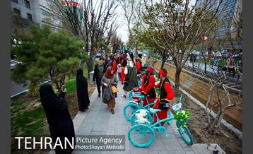 جشنواره نوروزگاه در بلوار کشاورز 14