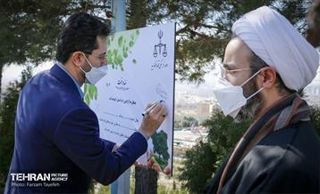 آیین غرس درخت در کوهسار  با حضور معاون فرهنگی قوه قضاییه 10