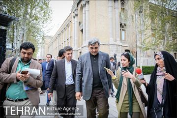 حضور شهردار تهران در جشن نوروزی میدان مشق 26