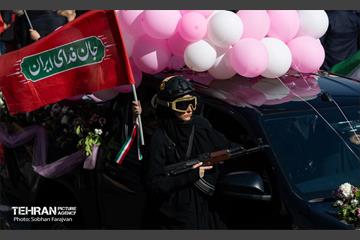 اجتماع «دختران جان‌فدای ایران» - ۲ 39