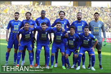 دیدار تیم های استقلال تهران و سپاهان 11