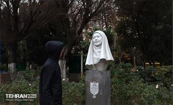 رونمایی از سردیس شهدای دانشجو 9