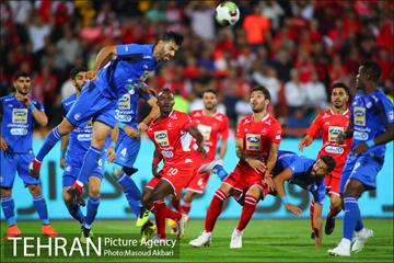دیدار استقلال و پرسپولیس در لیگ برتر فوتبال 26