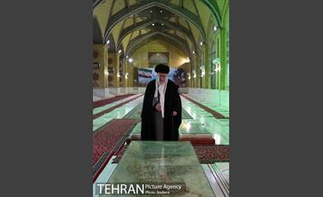 حضور رهبر انقلاب در مرقد مطهر امام راحل و گلزار شهدای بهشت زهرا 29