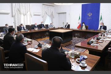 دیـدار شـهردار و معاونین شهرداری تهران با رئیس جمهور 10