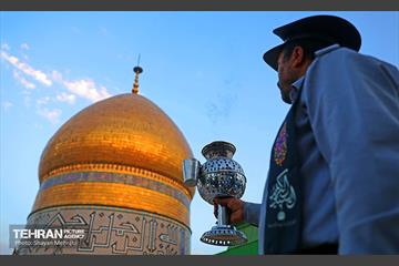 اهتزاز پرچم حرم سیدالشهدا(ع) بر فراز گنبد حرم عبدالعظیم حسنی(ع) 19