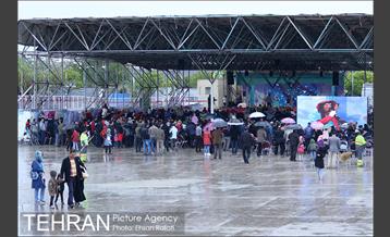 اجرای برنامه عموپورنگ در بوستان زندگی محله هرندی 23