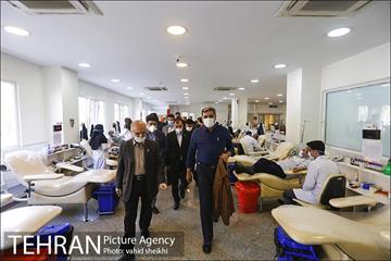 حضور شهردار تهران در سازمان انتقال خون تهران 13