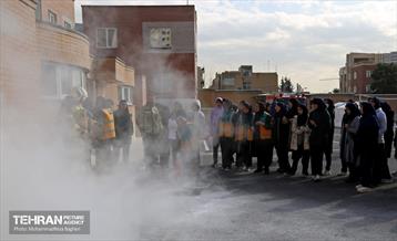 تمرین زلزله و ایمنی در منطقه ۲۲ 5