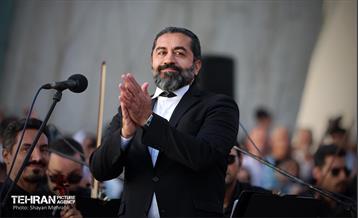اجرای ارکستر سمفونیک تهران در میدان آزادی 30