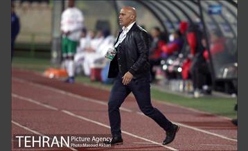 دیدار تیم های فوتبال استقلال و لوکوموتیو تاشکند