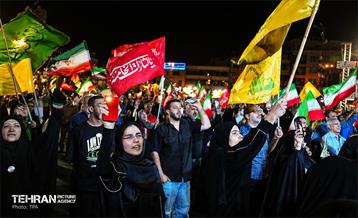 دویست‌وسیزدهمین شب تجمع مردم تهران 7