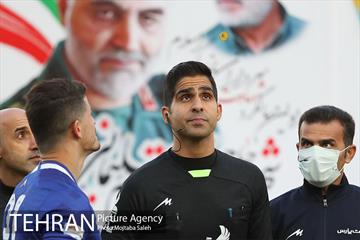 دیدار تیم‌های فوتبال استقلال و آلومینیوم اراک  4