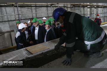بازدید از دو ایستگاه مهم مترو 40