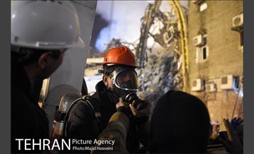 امداد رسانی شبانه در حادثه پلاسکو 15