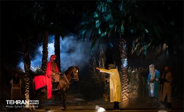 نمایش «تنهاتر از مسیح» 31