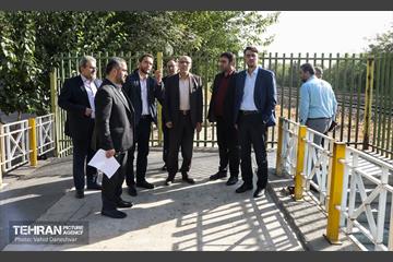 بازدید رئیس کمیسیون حمل‌ونقل شورا از منطقه 17 20