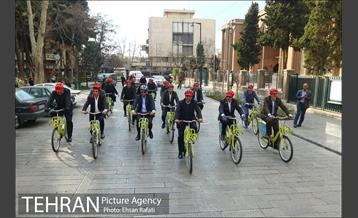 رکابزنی ‌پیروز حناچی و شهرداران کلانشهرها تا دفتر جهانگیری 24