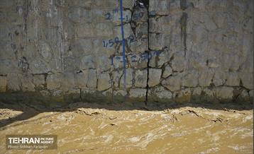 مسیل رودخانه مترو صادقیه