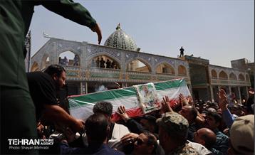 مراسم تشییع پیکر مطهر سرباز شهید ماهان ستاره 38