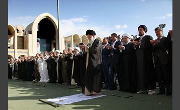 اقامه نماز عید سعید فطر در مصلی تهران 1