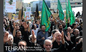 راهپیمایی ضدآمریکایی نمازگزاران جمعه تهران 28