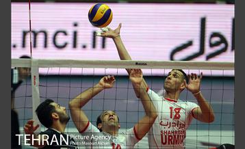 دیدارپارسه تهران و شهرداری ارومیه در لیگ برتر والیبال