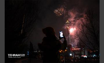 نورافشانی جشن ۲۲ بهمن 5