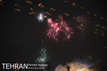 نورافشانی میدان امام حسین(ع) به مناسبت نیمه شعبان‎ 4