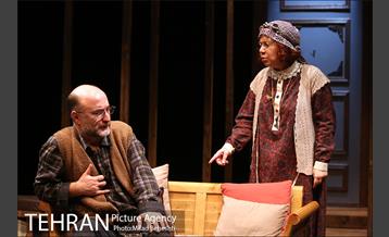 نمایش خرده نان 13