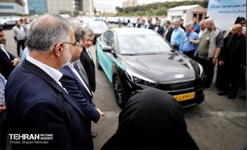 آیین ورود ۱۰۰۰ دستگاه تاکسی برقی به ناوگان حمل و نقل عمومی شهر تهران 7