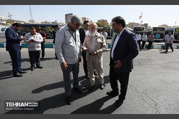آیین بهره‌برداری از ۲۰۱ دستگاه اتوبوس برقی 38