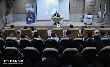 دوره معرفتی ـ تشکیلاتی «افسران» ویژه فرماندهان بسیج دانشجویی دانشگاه‌های آزاد استان تهران 17