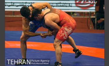 روز نخست رقابت‌های انتخابی تیم ملی کشتی