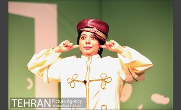 نمایش کچل کفترباز 4