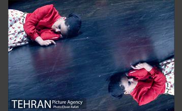 نمایش خانه‌اى در انتهاى خیابان بهار 15