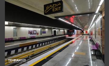 رونمایی از دیوارنگاره یادمان شهدای هفده شهریور 25