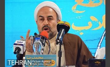 نشست گفتگو و بررسی کتاب تقاطع انقلاب  6