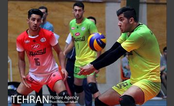 دیدار تیم های والیبال بانک سرمایه و کاله