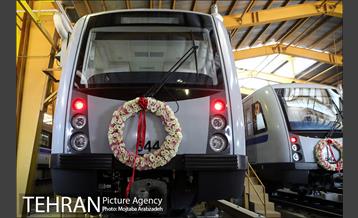 مراسم بهره برداری از 2 رام قطار جدید مترو 3