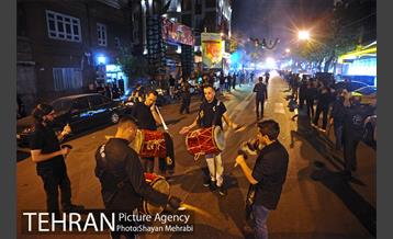 شور حسینی در خیابان گرگان 15