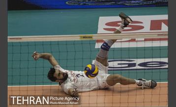 دیدار تیم های ملی والیبال ایران و چین 24