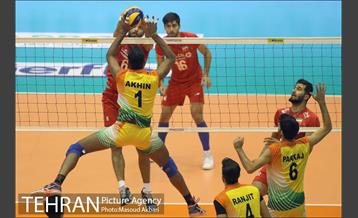 دیدار تیم های ملی والیبال ایران و هند 9