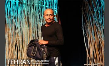 نمایش روایت عاشقانه 11