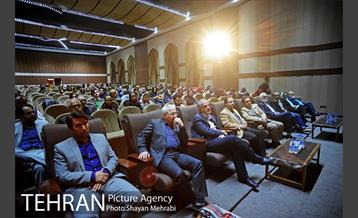 سومین دوره جایزه داستان تهران 1