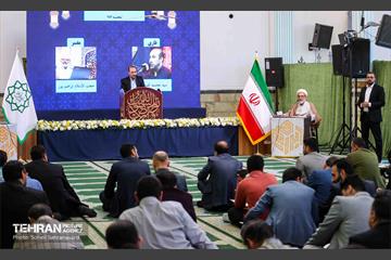 دیدار شهردار تهران با جامعه قرآنی 30