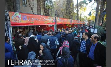 جشنواره فرهنگ ملل، غذا و صنایع دستی در منطقه 10 16