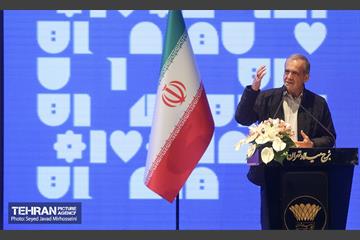 مراسم رونمایی از نخستین بسته حمل و نقل عمومی برقی تهران 26